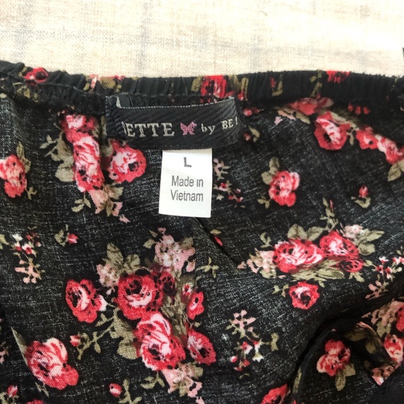 Cute top size L - Picture 7 of 8